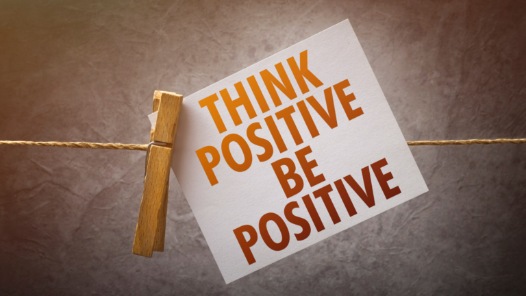 Mehr über den Artikel erfahren Wenn positives Denken schädlich wird: Eine kritische Betrachtung des allzu optimistischen Mindsets