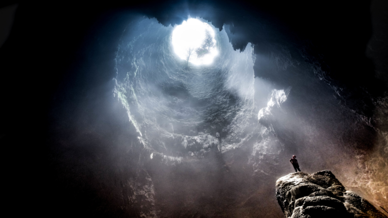 Mehr über den Artikel erfahren Geheimnisse der Wunderhöhle: Wie du den persönlichen Schatz in dir selbst findest